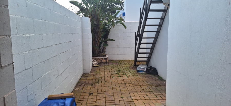 3 Bedroom Property for Sale in Skiathos Western Cape